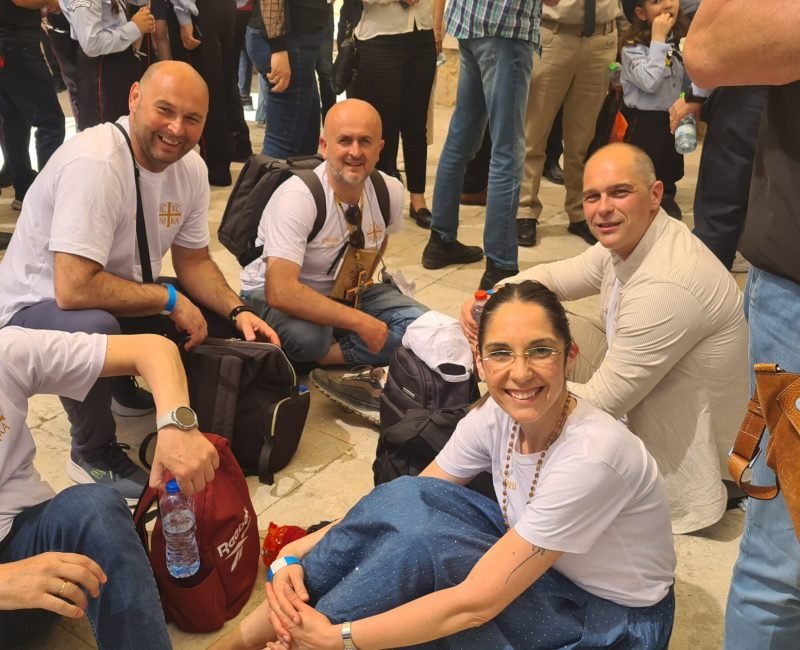 Пут до Цркве Христовог Гроба на дочек Благодатног Огња